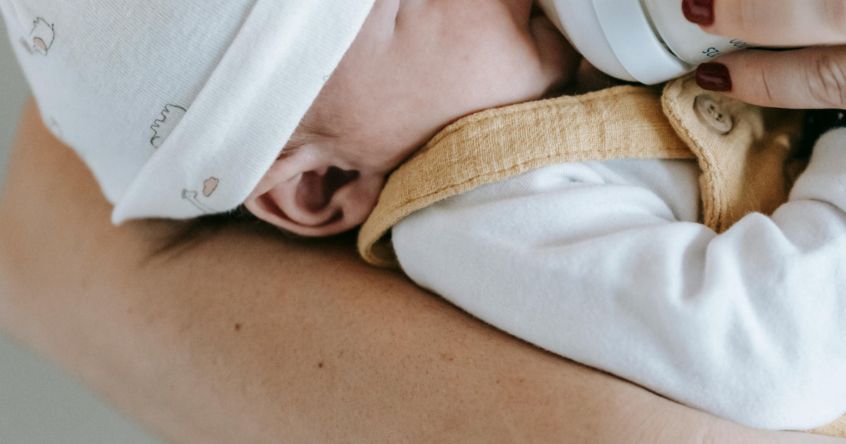 Comment choisir le bon tire-lait ? Guide complet pour les jeunes maman